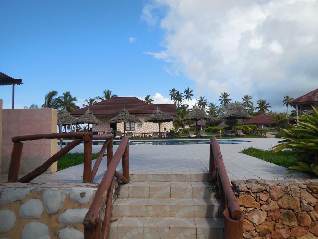 Swahili Beach Resort Zanzibar Ngoại thất bức ảnh
