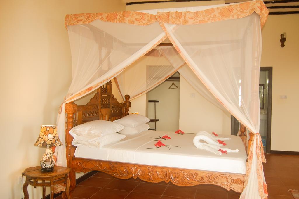 Swahili Beach Resort Zanzibar Ngoại thất bức ảnh