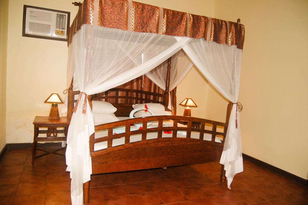 Swahili Beach Resort Zanzibar Ngoại thất bức ảnh